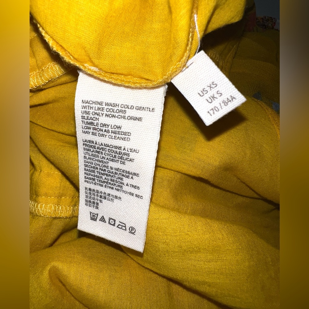 Free people - Georgia Yellow floral jumpsuit size XS( flaw) - Picture 15 of 16